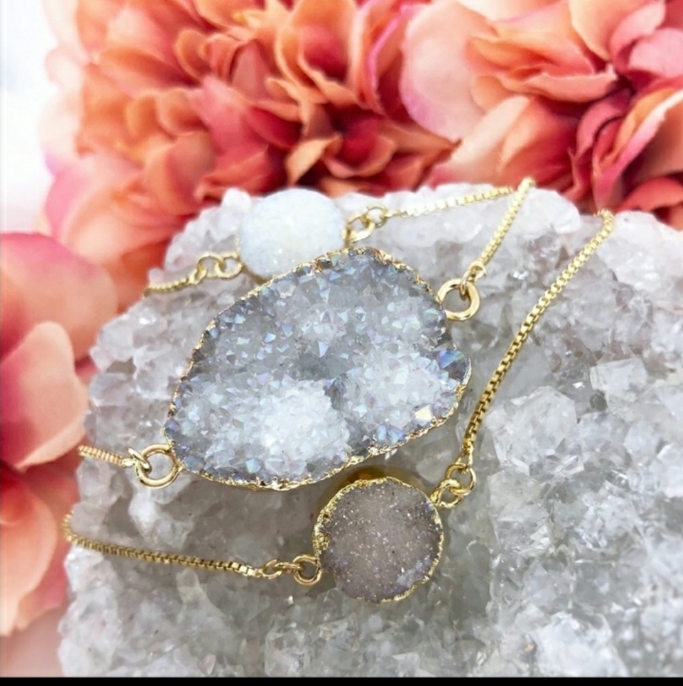 Small Druzy Gold Bracelet - Picture 3 of 4
